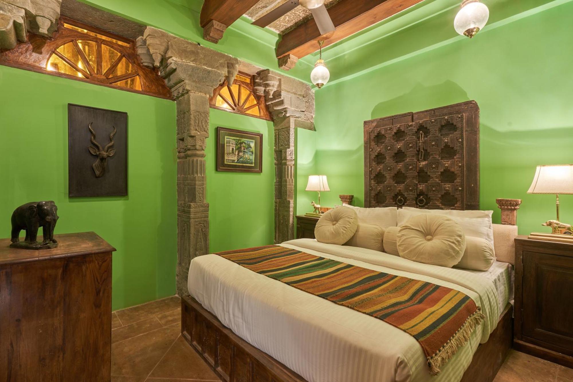 Hotel Kaladwas Lal Haveli Udaipur Esterno foto