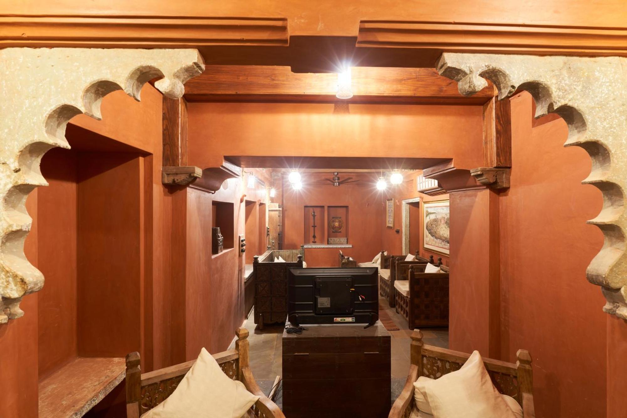 Hotel Kaladwas Lal Haveli Udaipur Esterno foto